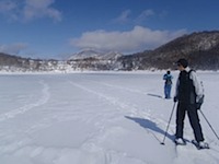 赤城小沼周遊スノーシューハイキング